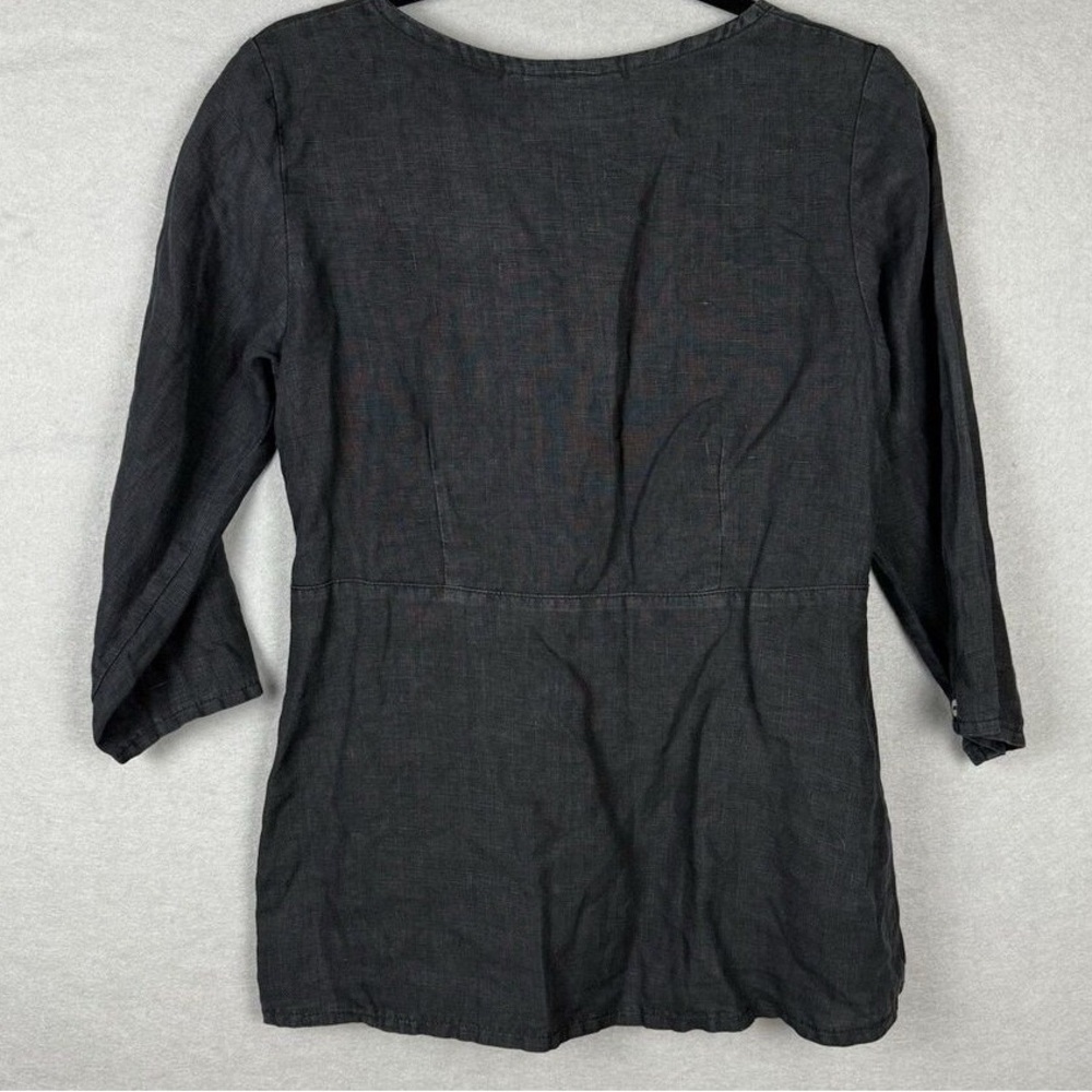 Chic Black Women's Short Sleeve Top